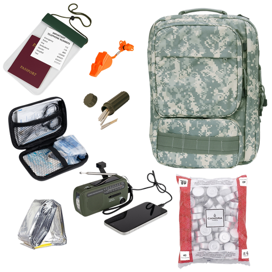 Noodpakket Noodzakelijk Zelfredzaamheid met alleen de meest essentiële items 8 -delig, inclusief rugzak en overlevingsgereedschap.