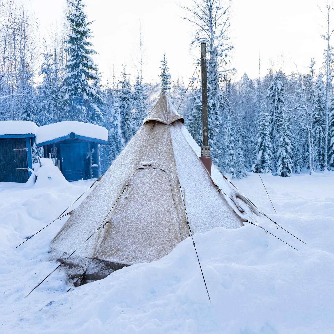 Winnerwell Arctic 6-Persoons Tipitent met Kacheluitgang