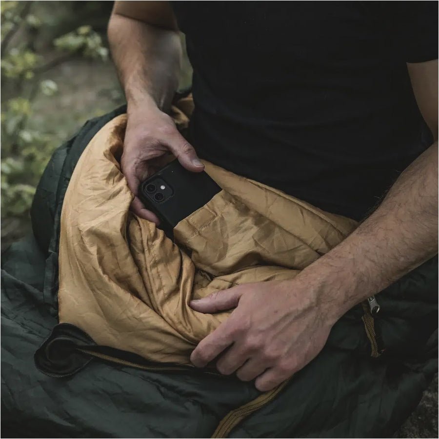 Easy Camp Falcon III Mummy slaapzak - 4°C 3 - 4 seizoenen - Broer Outdoor - 5709388147110
