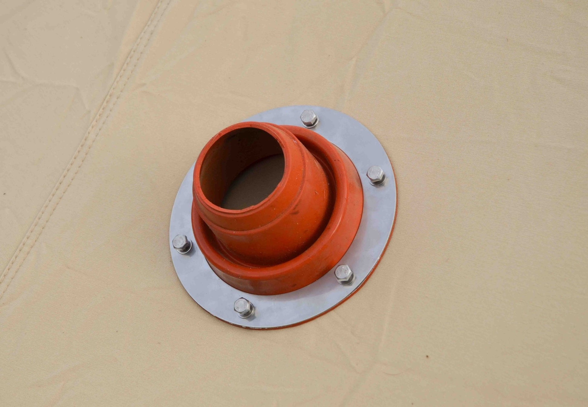Exit Mini Dakdoorvoer inclusief Regenplaat - 4.5 - 7cm - Kachel Onderdelen - Broer Outdoor - 5407011662701