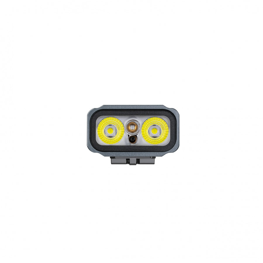Fenix ​​E06R LED Flashlight 700 lm